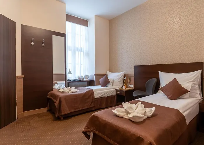 Cheap hotel: Central Hotel 21