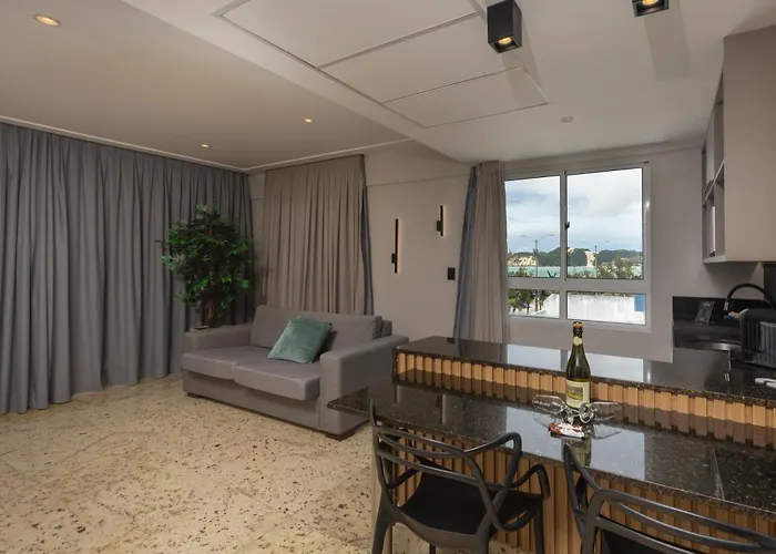 Auto-atendimento: Coral Plaza Apart Hotel