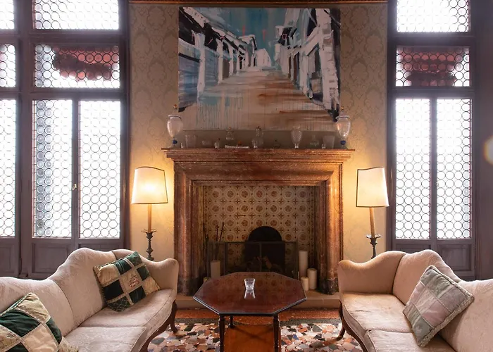 Boutique hotels Palazzetto Pisani Grand Canal
