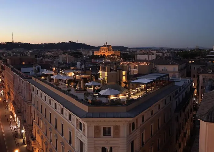 Navona Queen Rooftop
