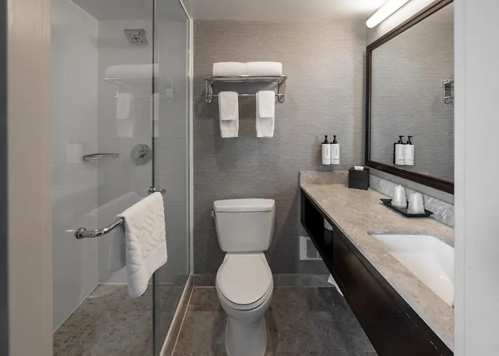 Distrikt Hotel New York City, Tapestry Collection By Hilton