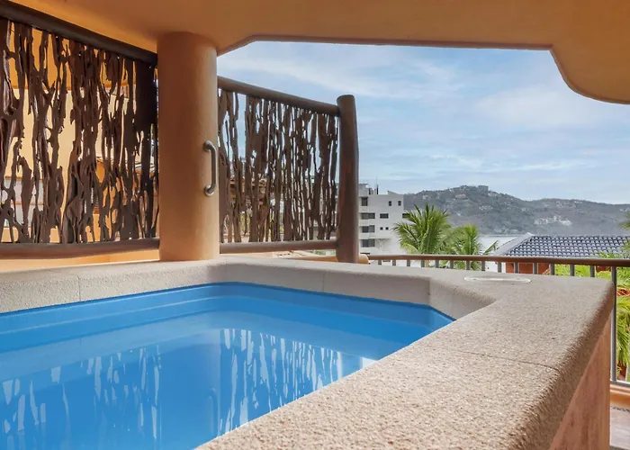 Boutique hotels Hilton Grand Vacations Club Zihuatanejo