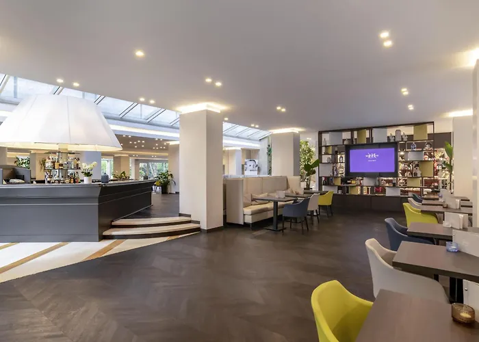 Hotel con piscina: Mercure Roma West