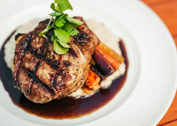 Pet Friendly hotel: Gaylord Opryland Resort & Convention Center