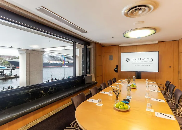 Luxury hotel only: Pullman Quay Grand Sydney Harbour