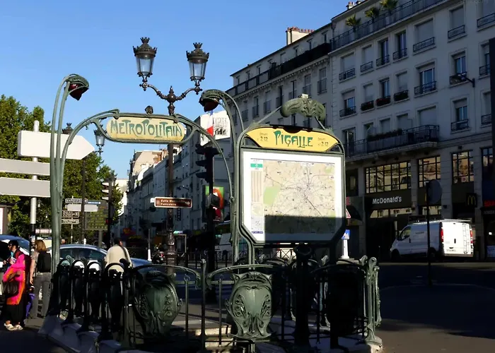  Royal Mansart