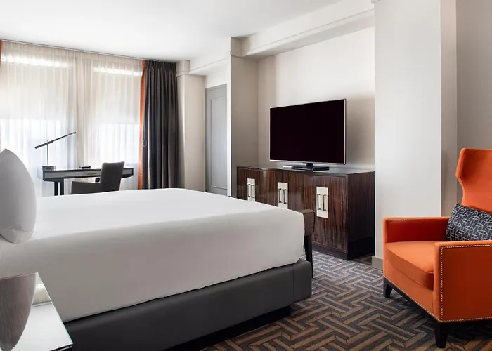 Colcord Oklahoma City, Curio Collection By Hilton