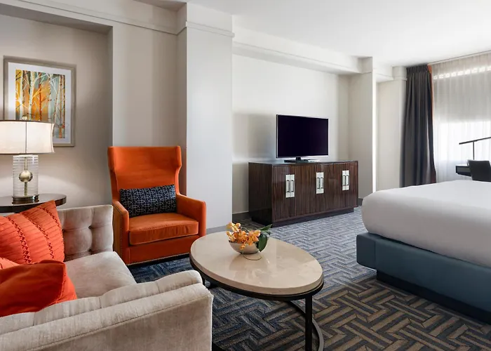 Colcord Oklahoma City, Curio Collection By Hilton