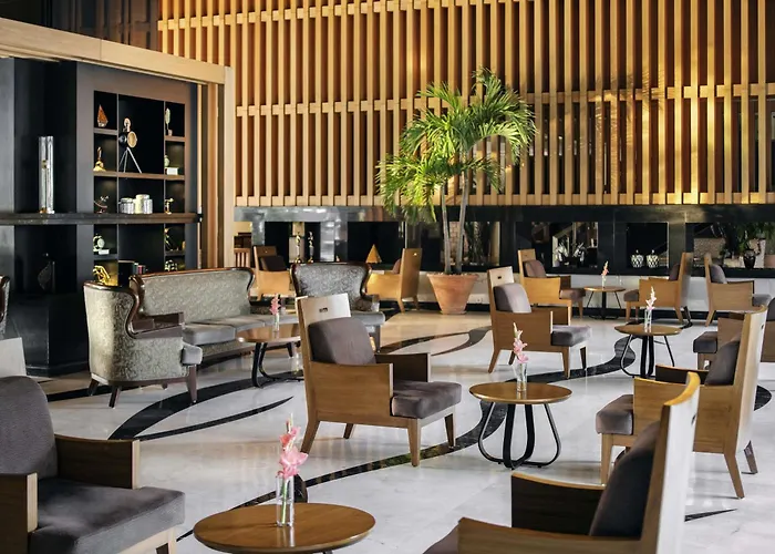 Luxury hotel only: Moevenpick Hotel Karachi