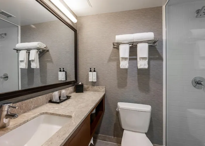 Distrikt Hotel New York City, Tapestry Collection By Hilton