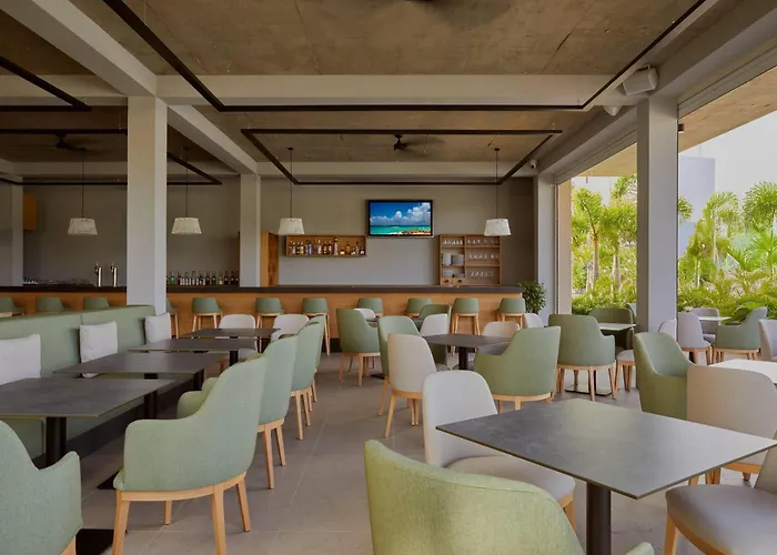 Beach hotel: Radisson Blu Aruba