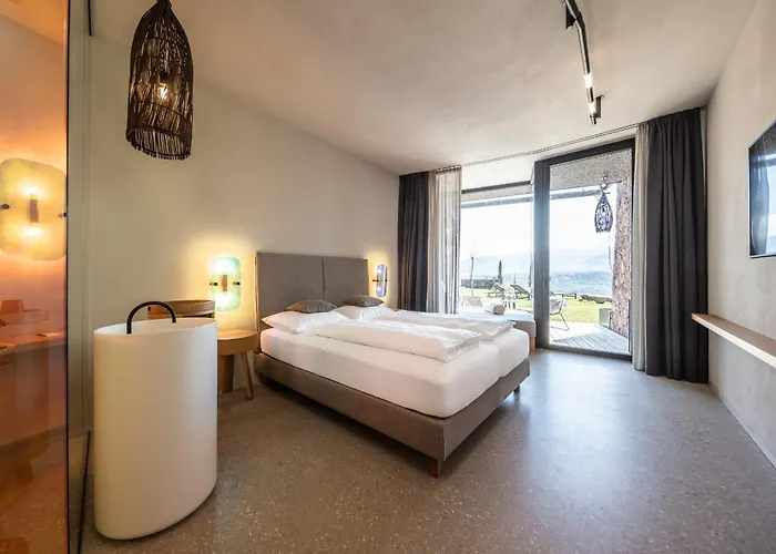 Hotel all'aeroporto: Im Zeitlauf - Life With Nature