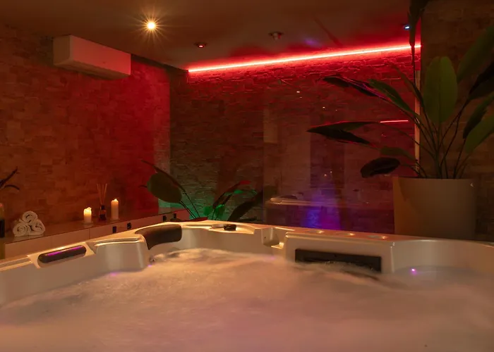 Aurora Boutique Hotel & Private Spa