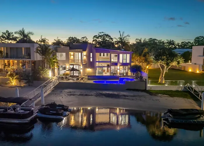 Pets Allowed Hotel 31 Witta Circle, Noosa Heads