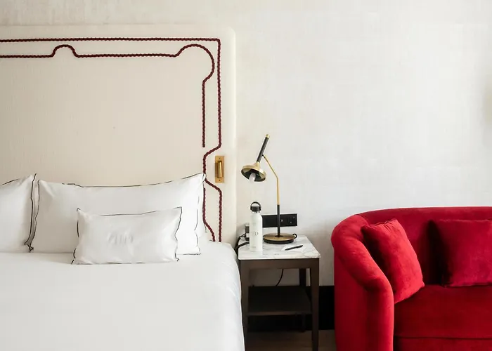 Montera Madrid, Curio Collection By Hilton