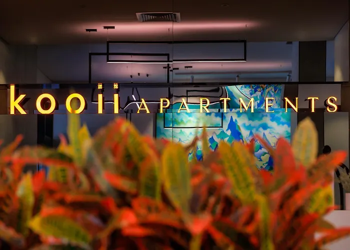 Hotel with pool: Kooii Apartments