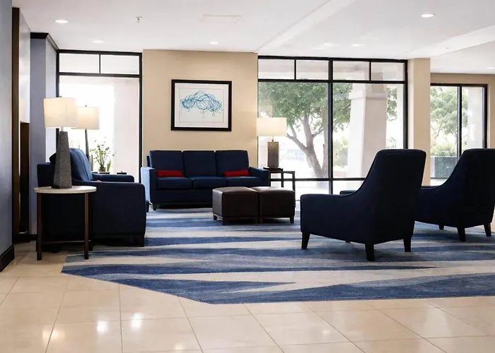 Hotels with a view Comfort Inn & Suites Meriden East