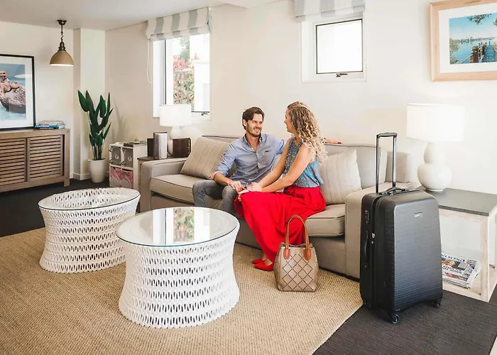 Сity center hotels Sebel Noosa