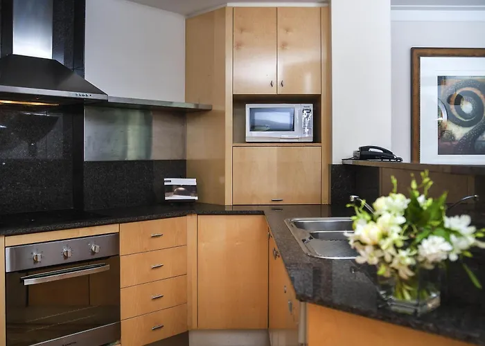 Luxury hotel only: Pullman Quay Grand Sydney Harbour