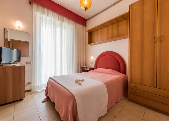 Hotel Jacuzzi: Hotel Benini