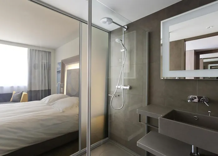 Hotel de lujo: Novotel Lyon Confluence