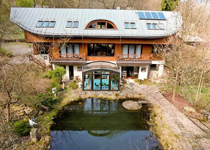 Guest house: Ekosamotnia