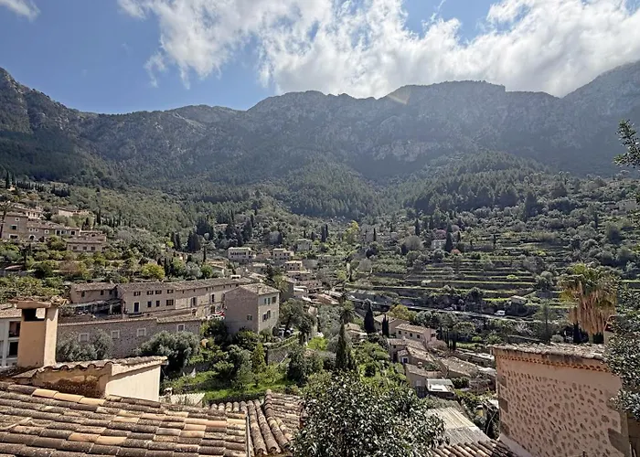 Hostal Villa Verde-Adults Only