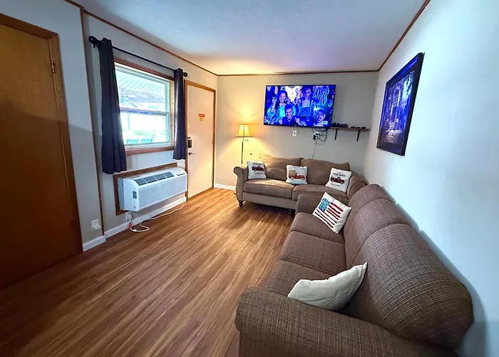 Hunter'S Friend Resort Near Table Rock Lake