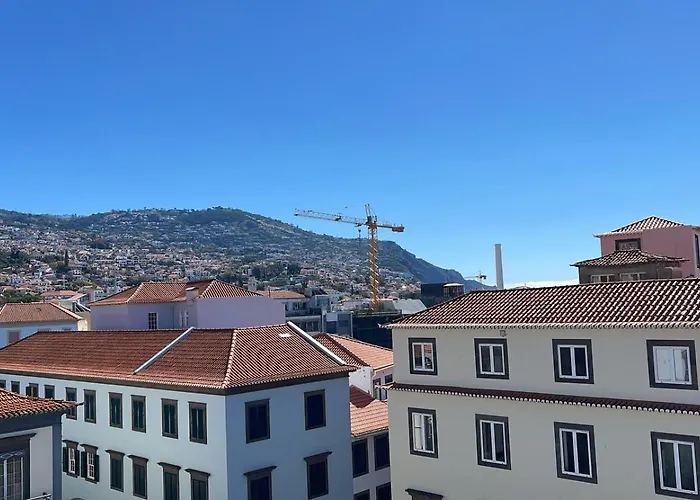 Hotel met uitzicht: Esmeralda Holidays Apartments