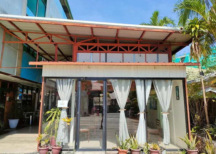 Axis Pension Hotel