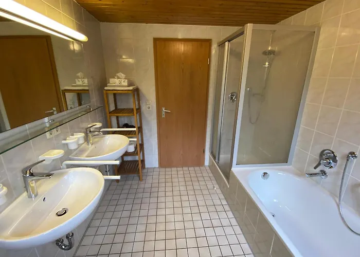 Ferienvermietung: Gästehaus Huber Meersburg