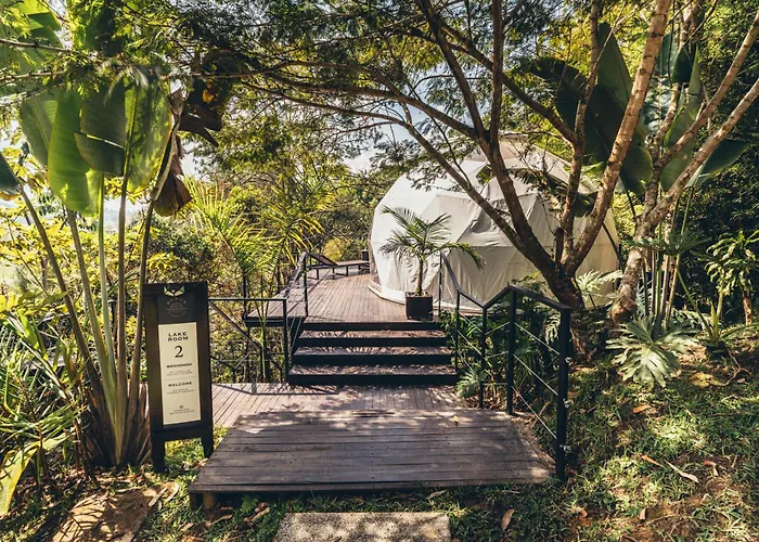 Domus Glamping