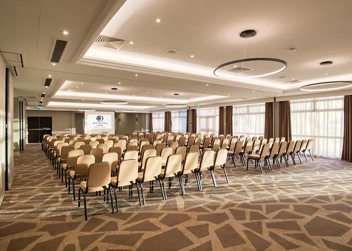 Doubletree By Hilton London Ealing