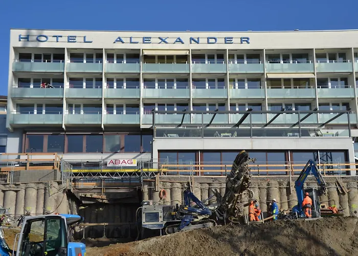 Ping Pong hotel: Hotel Alexander