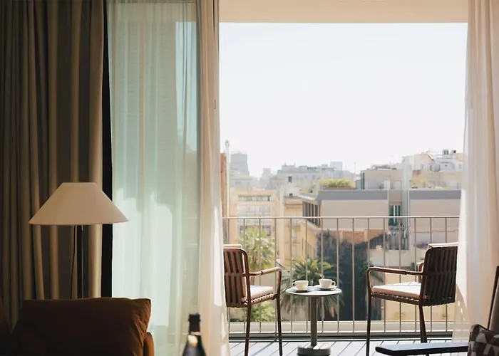 Hotel 4 estrelas: Hotel Condes De Barcelona