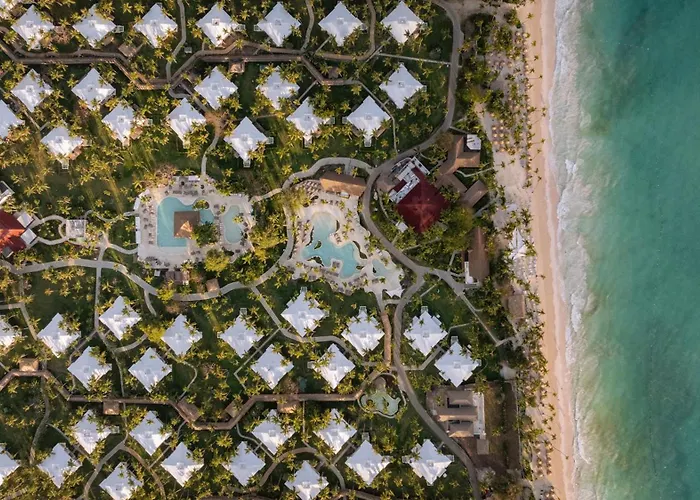  Grand Palladium Select Bavaro