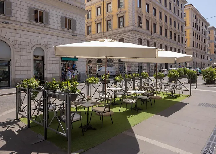 UNA Hotels Decò Roma