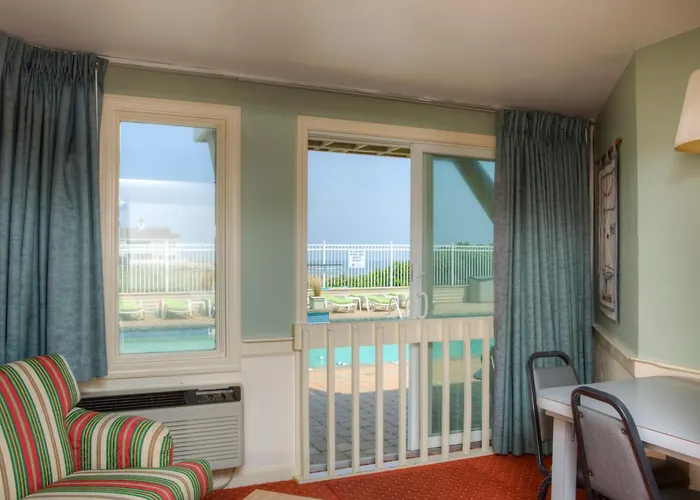 The Corsair & Cross Rip Oceanfront