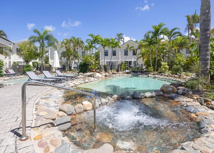 Skippers Cove Waterfront Resort