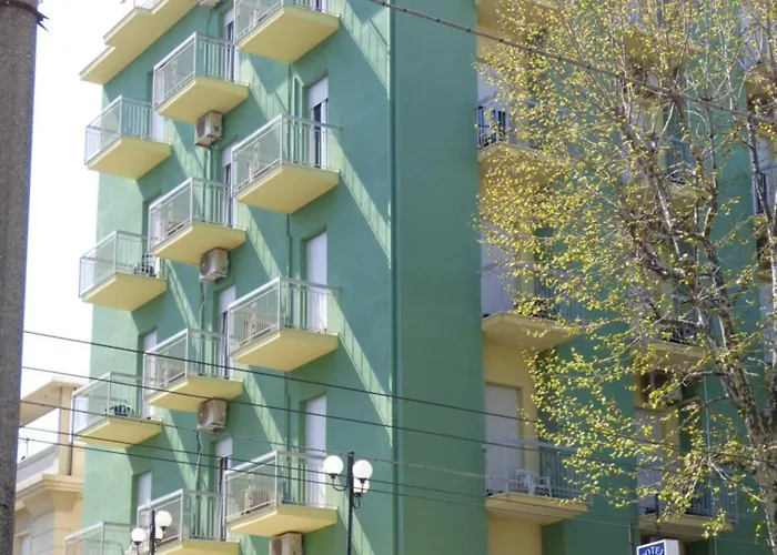 Consul Hotel