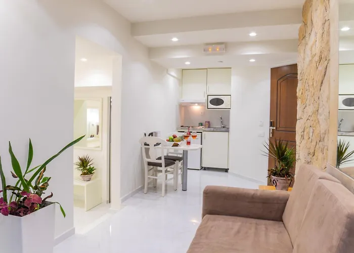 W Suites By Estia