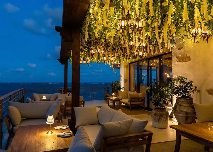 Fives Oceanfront