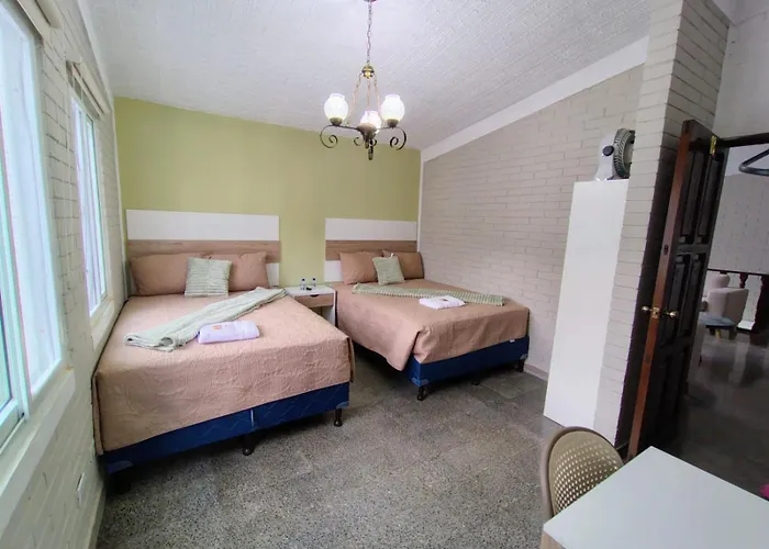 Hotel Urban Home