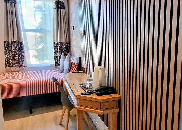 OYO London Guest House