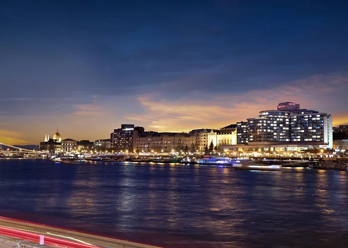 Hotel con tennis: Budapest Marriott Hotel