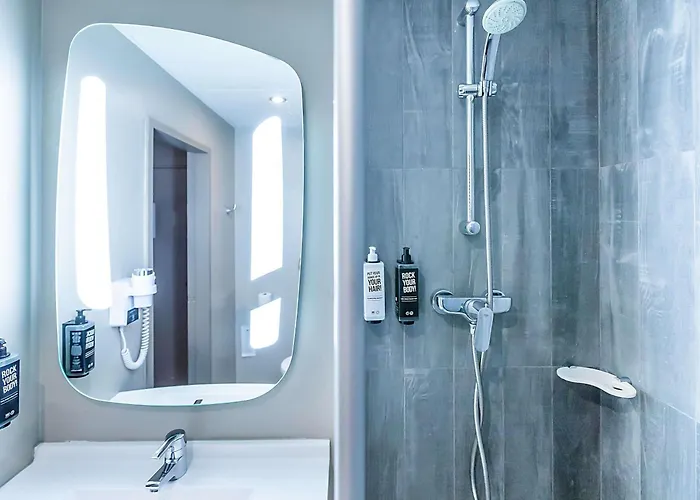Hotel Romântico: Hotel Ibis Porto Gaia