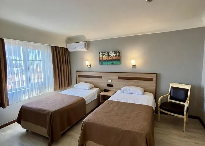Gold Hotel