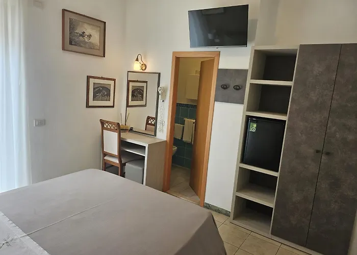 Hotel Ariella