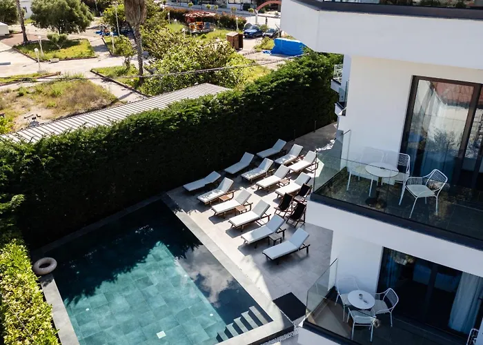 Hotel Con Piscina Blue Eye