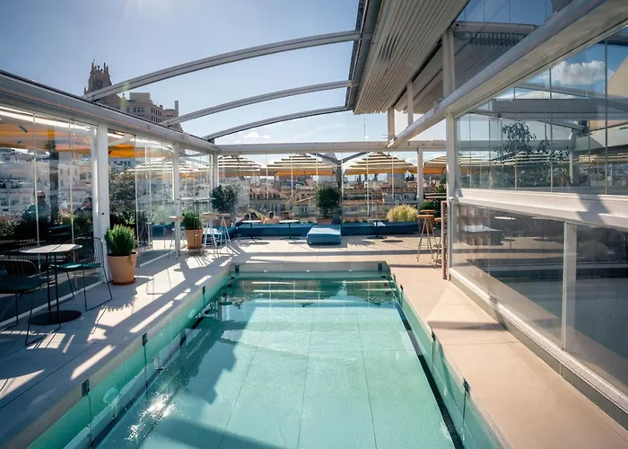 Hotel con piscina: Room Mate Oscar, Madrid